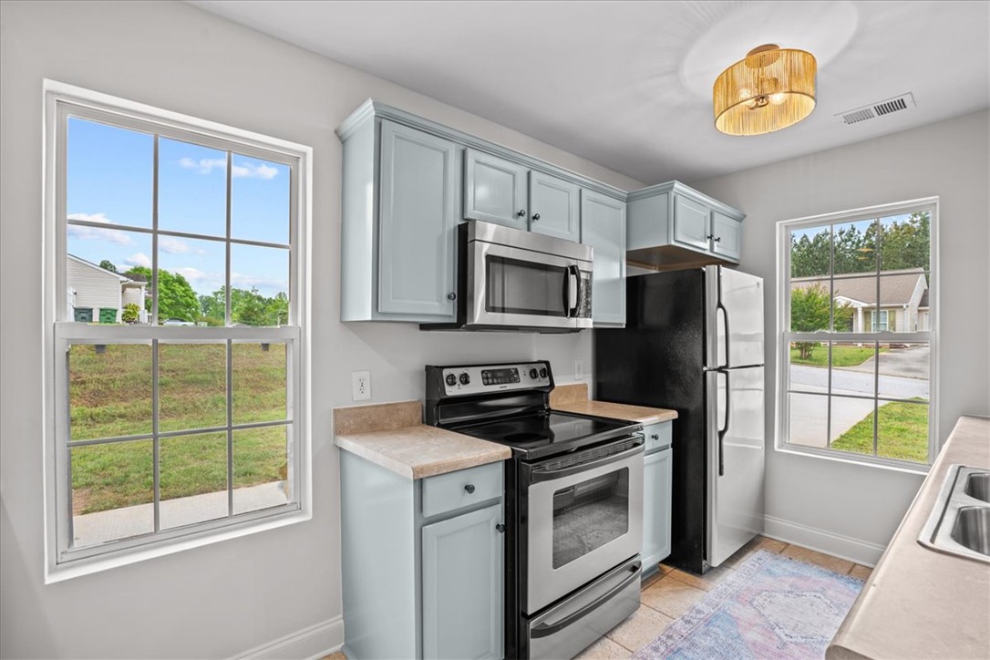 232 Tamarack Drive, Seneca, South Carolina image 4