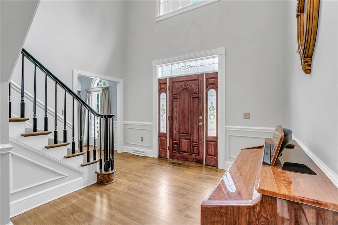 12 Parkins Mill Court, Greenville, South Carolina image 3
