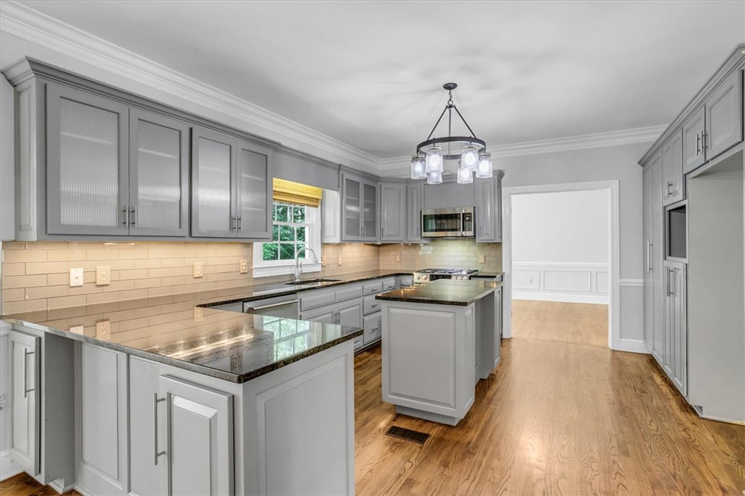12 Parkins Mill Court, Greenville, South Carolina image 7