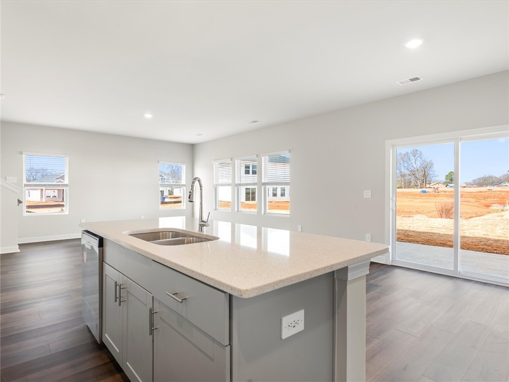 1673 Erindale Drive, Wellford, South Carolina image 11