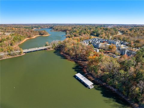 Photo of 1609 NORTHLAKE Drive, Anderson, SC 29625 (MLS # 20294634)