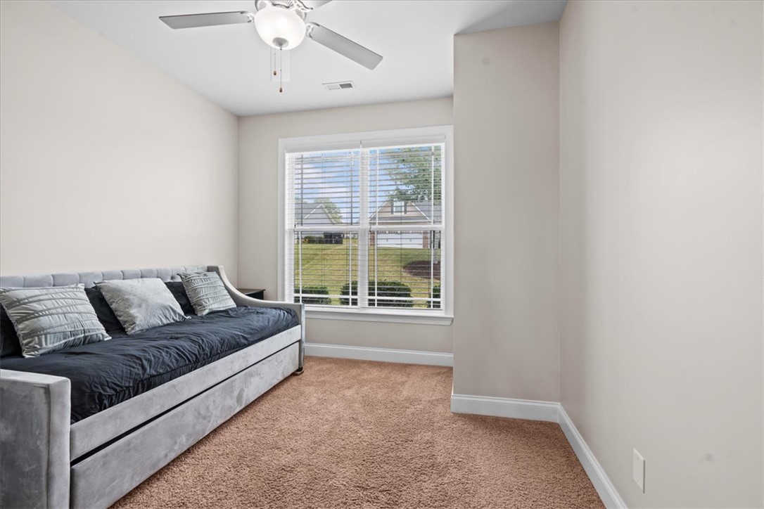 Piedmont, South Carolina 29673, United States, 3 Bedrooms Bedrooms, ,2 BathroomsBathrooms,Residential,Pending,161418