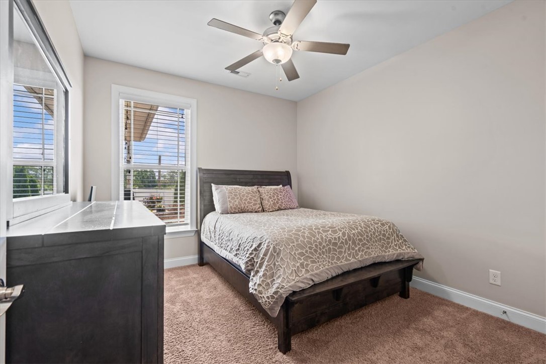 Piedmont, South Carolina 29673, United States, 3 Bedrooms Bedrooms, ,2 BathroomsBathrooms,Residential,Pending,161418