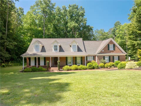 Homes For Sale - 208 Cedar Dale Drive<br/> Central, SC 29630
