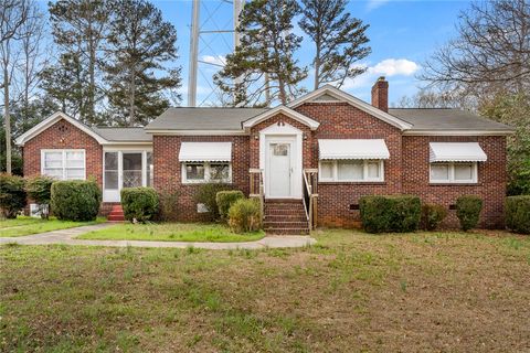 Photo of 113 Brookside Circle, Belton, SC 29627 (MLS # 20298179)