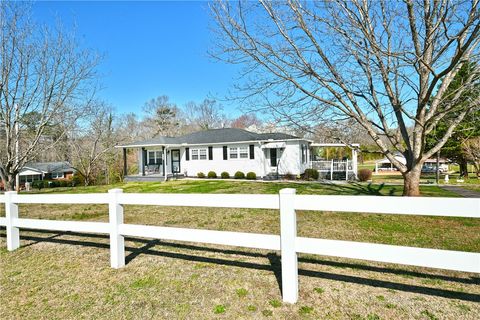 Photo of 202 and 200 Due West Circle, Easley, SC 29640 (MLS # 20298356)