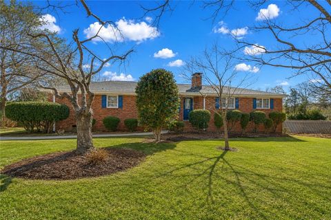 Photo of 212 Balcome Boulevard, Simpsonville, SC 29681 (MLS # 20301712)