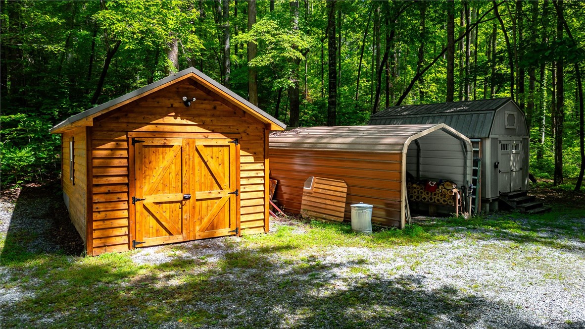 1457 Cheohee Valley Road, Tamassee, South Carolina image 32