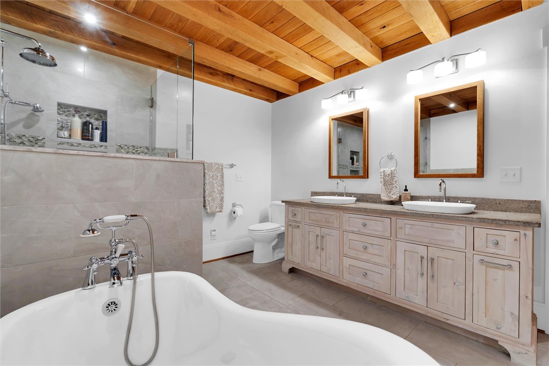 1457 Cheohee Valley Road, Tamassee, South Carolina image 22
