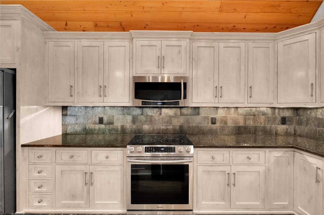 1457 Cheohee Valley Road, Tamassee, South Carolina image 15