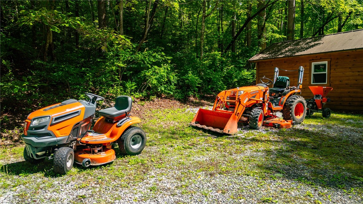 1457 Cheohee Valley Road, Tamassee, South Carolina image 36