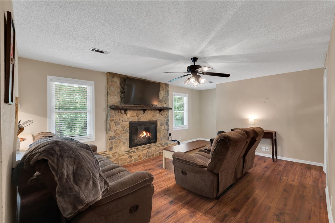 348 Pickett Post Road, Walhalla, South Carolina image 6