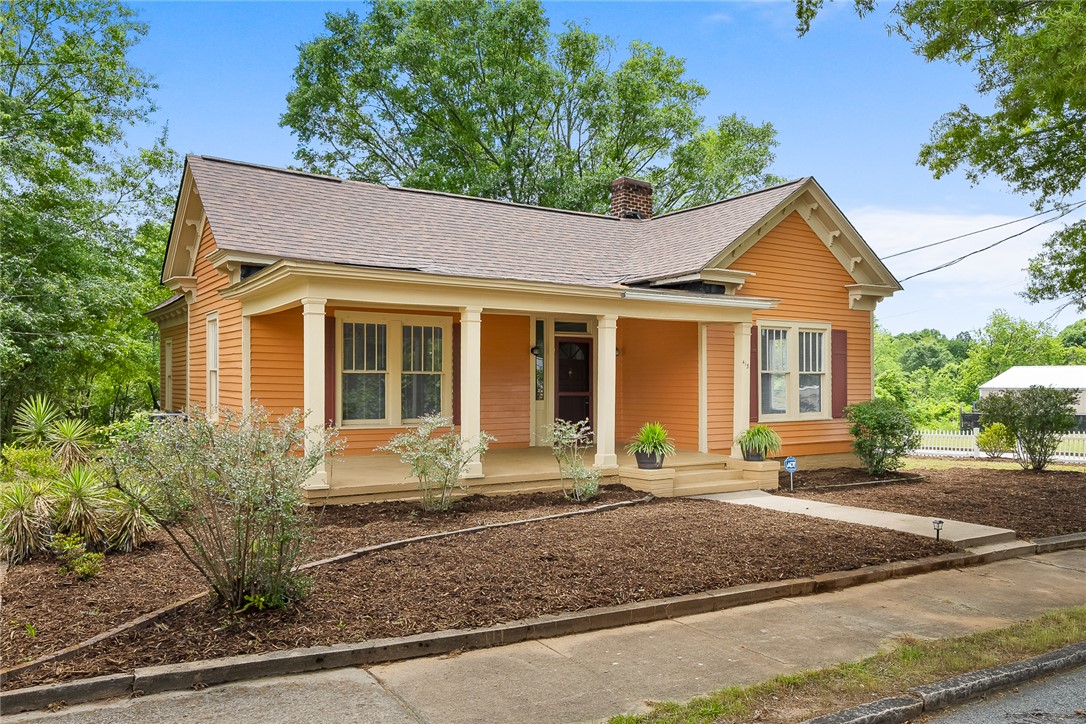 413 W Market Street, Anderson, South Carolina image 1