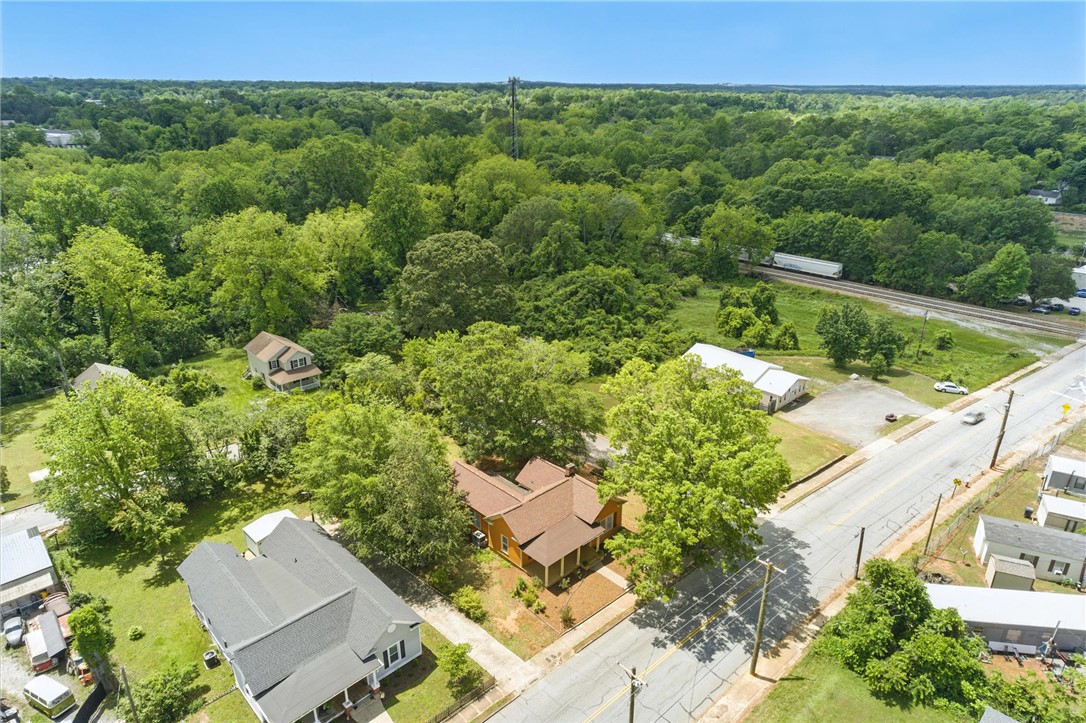 413 W Market Street, Anderson, South Carolina image 37