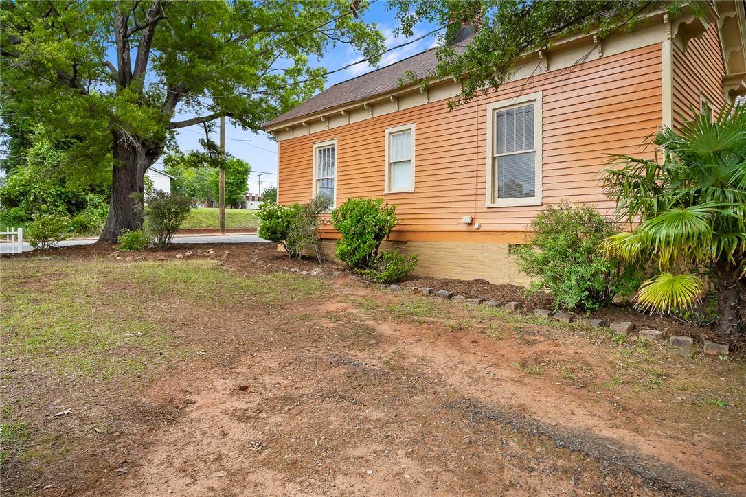 413 W Market Street, Anderson, South Carolina image 33