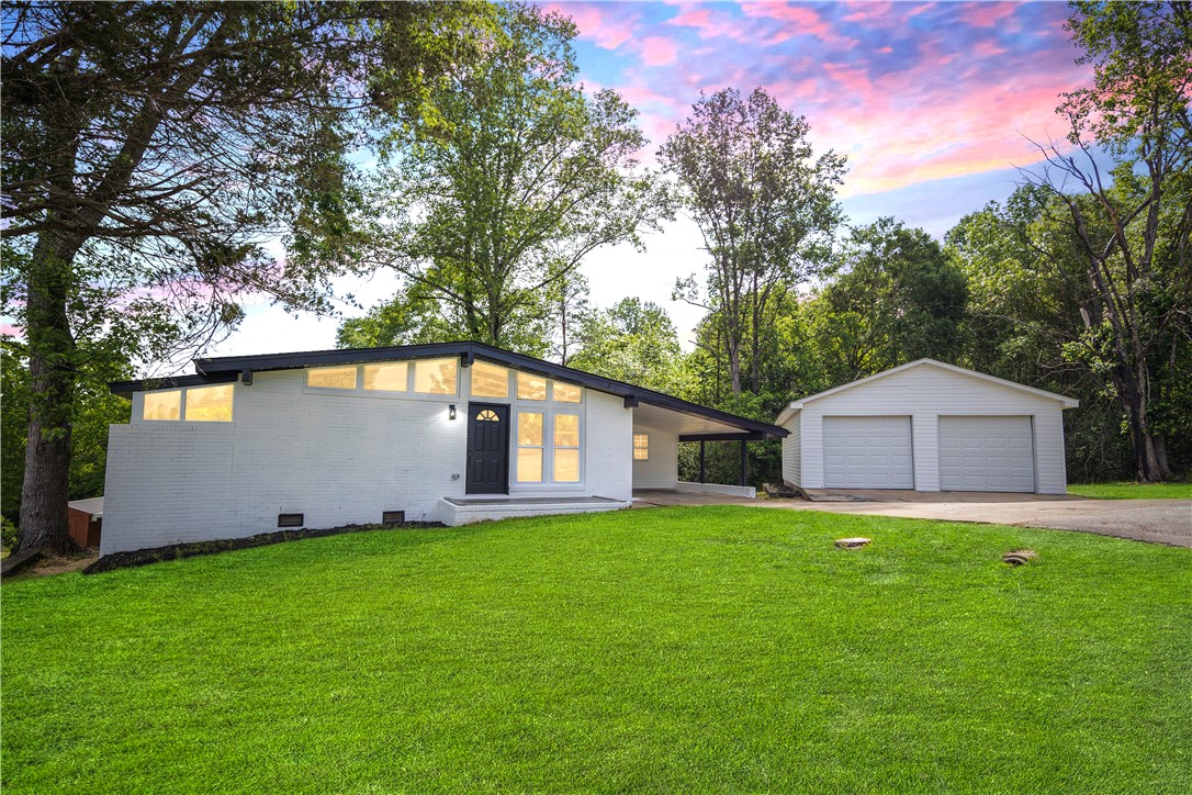 409 Kingswood Drive, Greenville, South Carolina image 1