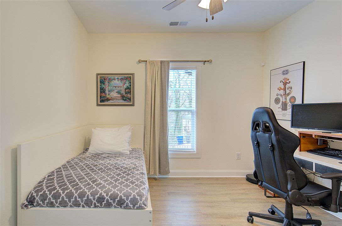 11 Baxter Street, Greenville, South Carolina image 24
