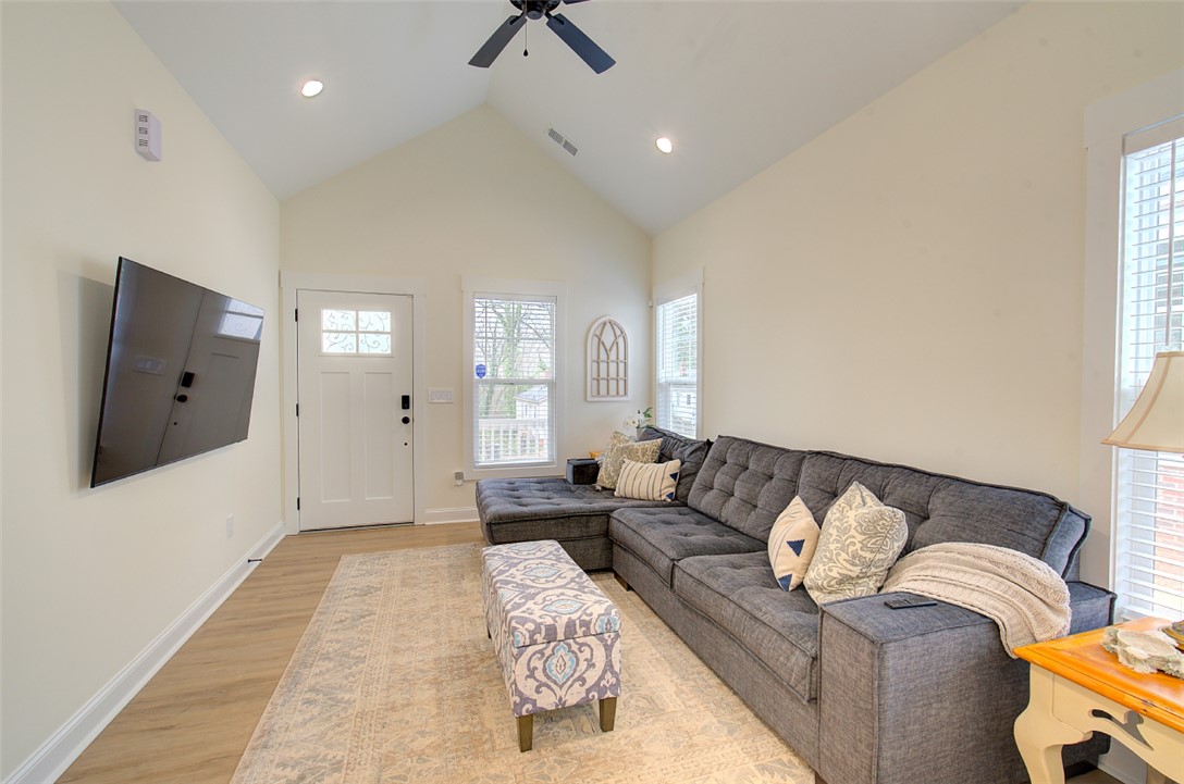 11 Baxter Street, Greenville, South Carolina image 6