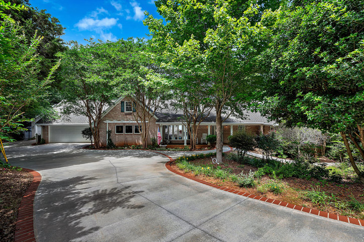 575 Cedar Street