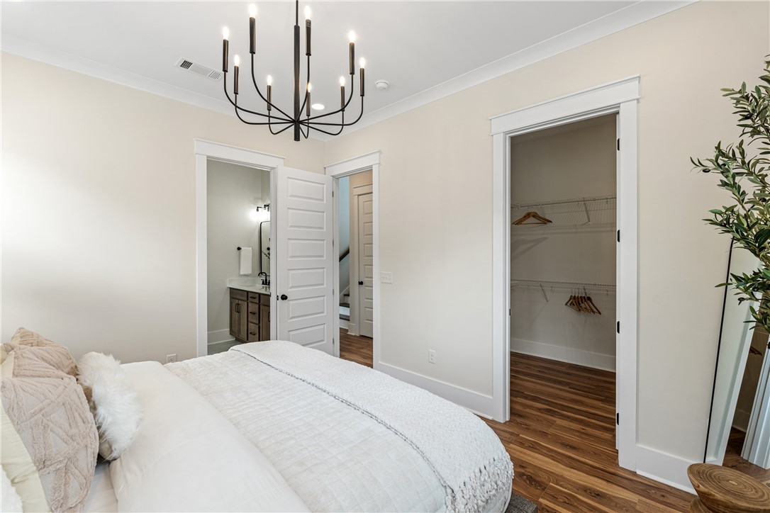 Pendleton, South Carolina 29670, United States, 3 Bedrooms Bedrooms, ,3 BathroomsBathrooms,Residential,Active,205567