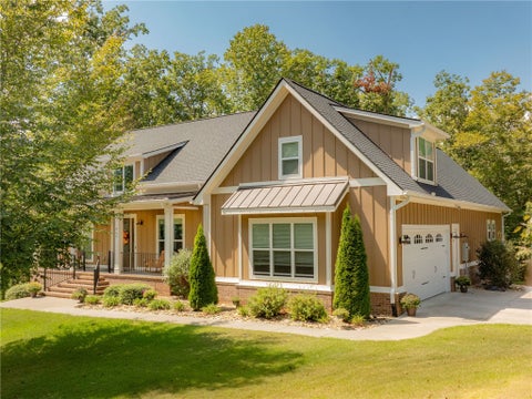 Photo of 555 Riverstead Drive, Marietta, SC 29661 (MLS # 20306011)
