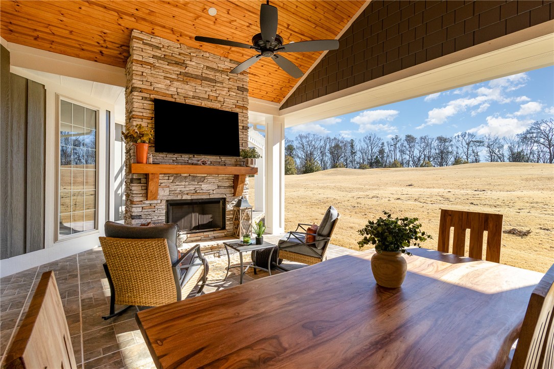 1819 Cross Creek Drive, Seneca, South Carolina image 23