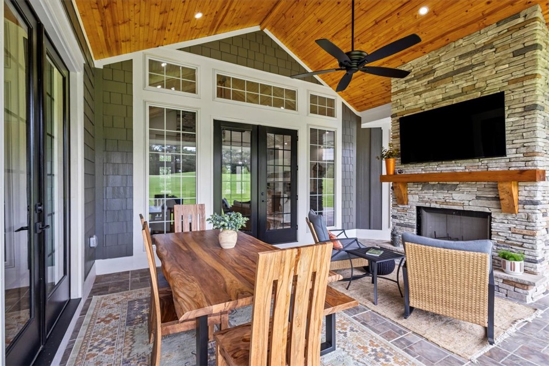 1819 Cross Creek Drive, Seneca, South Carolina image 24