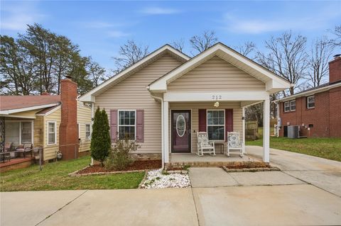 Photo of 212 Forest Street, Greer, SC 29650 (MLS # 20297984)