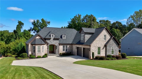 Homes For Sale - 305 Merriman Trail<br/> Anderson, SC 29621