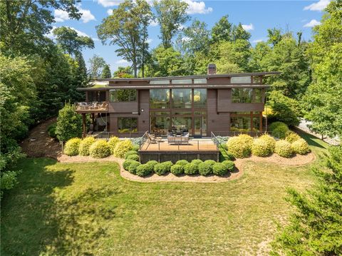 Photo of 6 Windfaire Pass Court, Greenville, SC 29609 (MLS # 20295383)