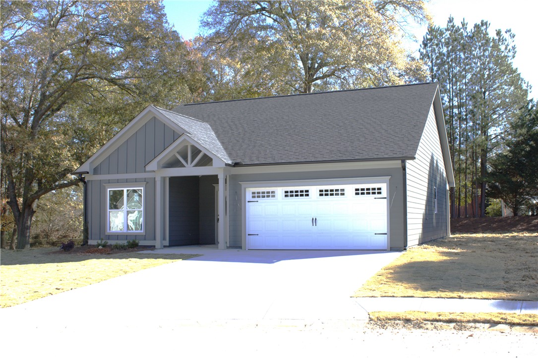 123 Fairview Station, Hartwell, Georgia image 1