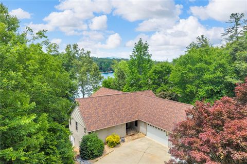 Photo of 932 Bay Ridge Drive, Salem, SC 29676 (MLS # 20302207)