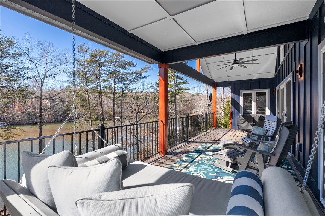 135 W Waters Edge Lane, West Union, South Carolina image 18