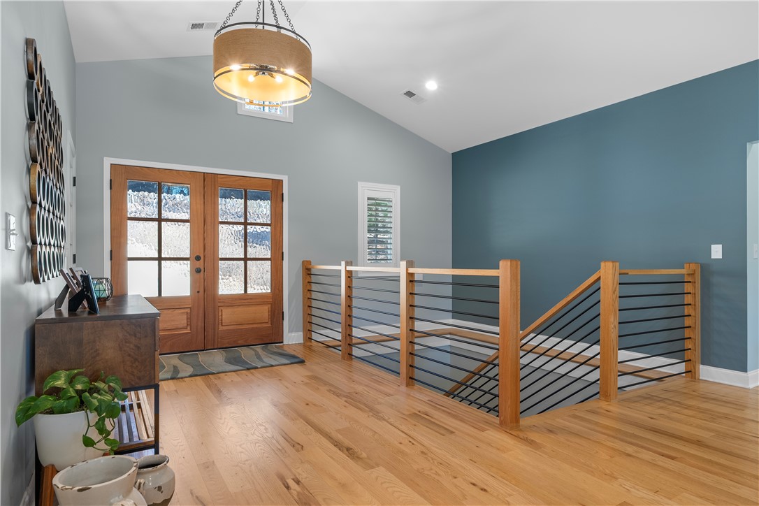 135 W Waters Edge Lane, West Union, South Carolina image 32