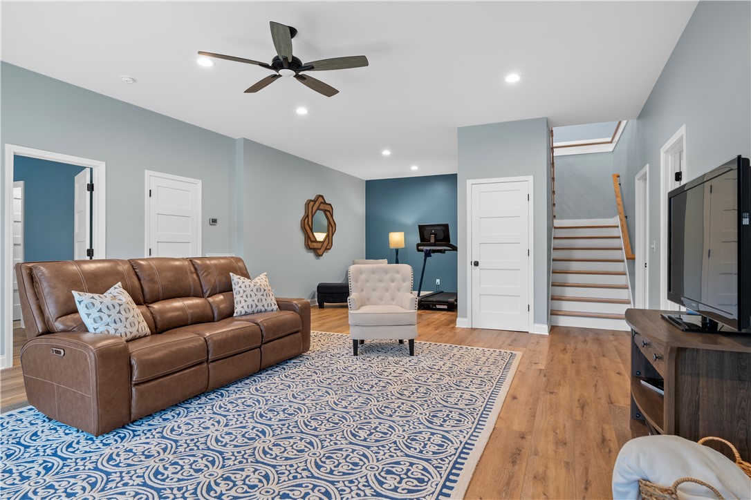 135 W Waters Edge Lane, West Union, South Carolina image 33