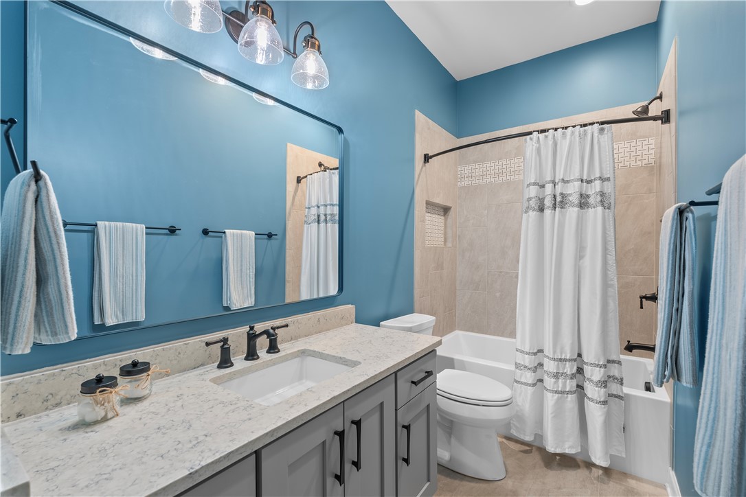 135 W Waters Edge Lane, West Union, South Carolina image 39