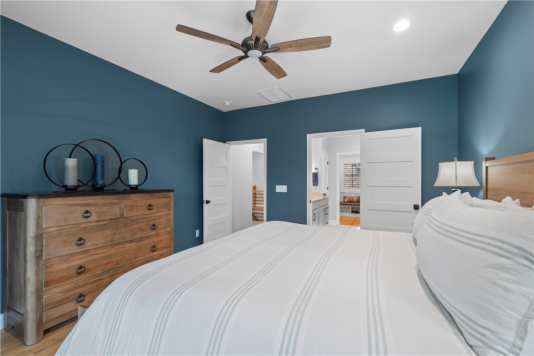 135 W Waters Edge Lane, West Union, South Carolina image 22
