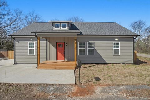 Photo of 600 Rogers Street, Anderson, SC 29625 (MLS # 20297638)