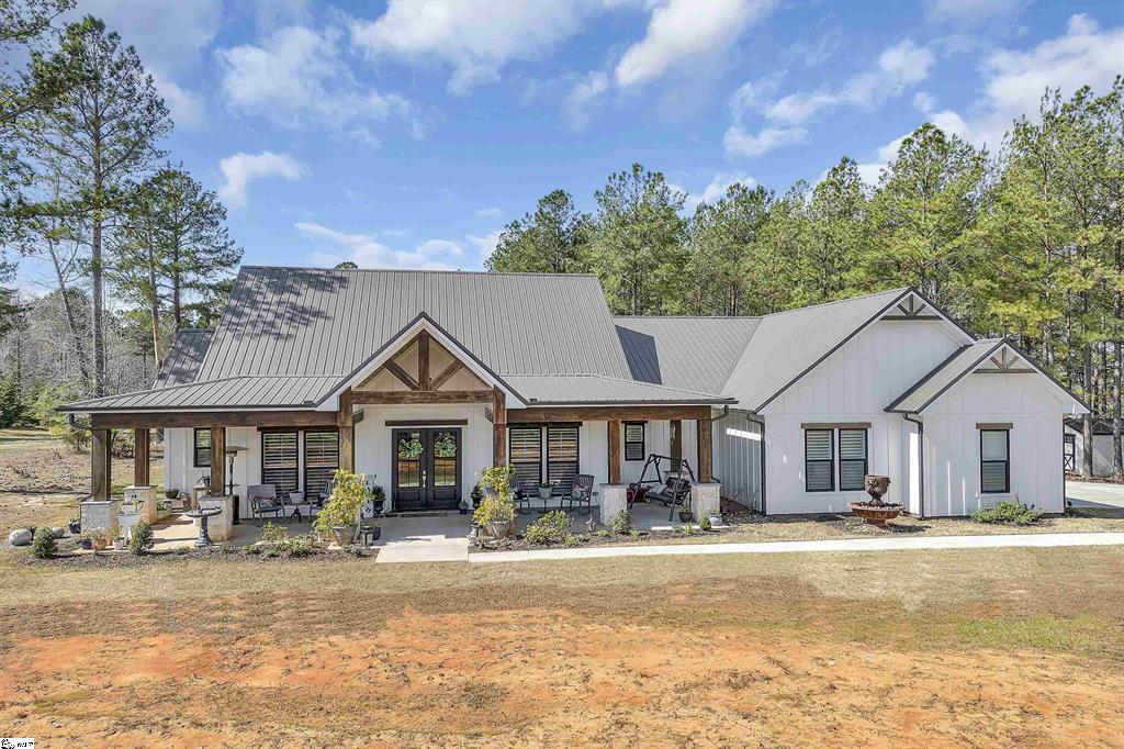 1641 Stewart Dairy Road, Gray Court, South Carolina image 1
