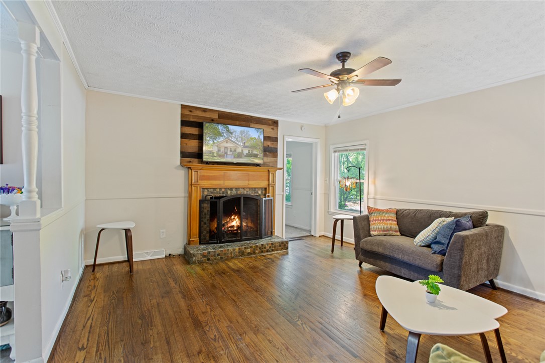 116 Berea Drive, Greenville, South Carolina image 4