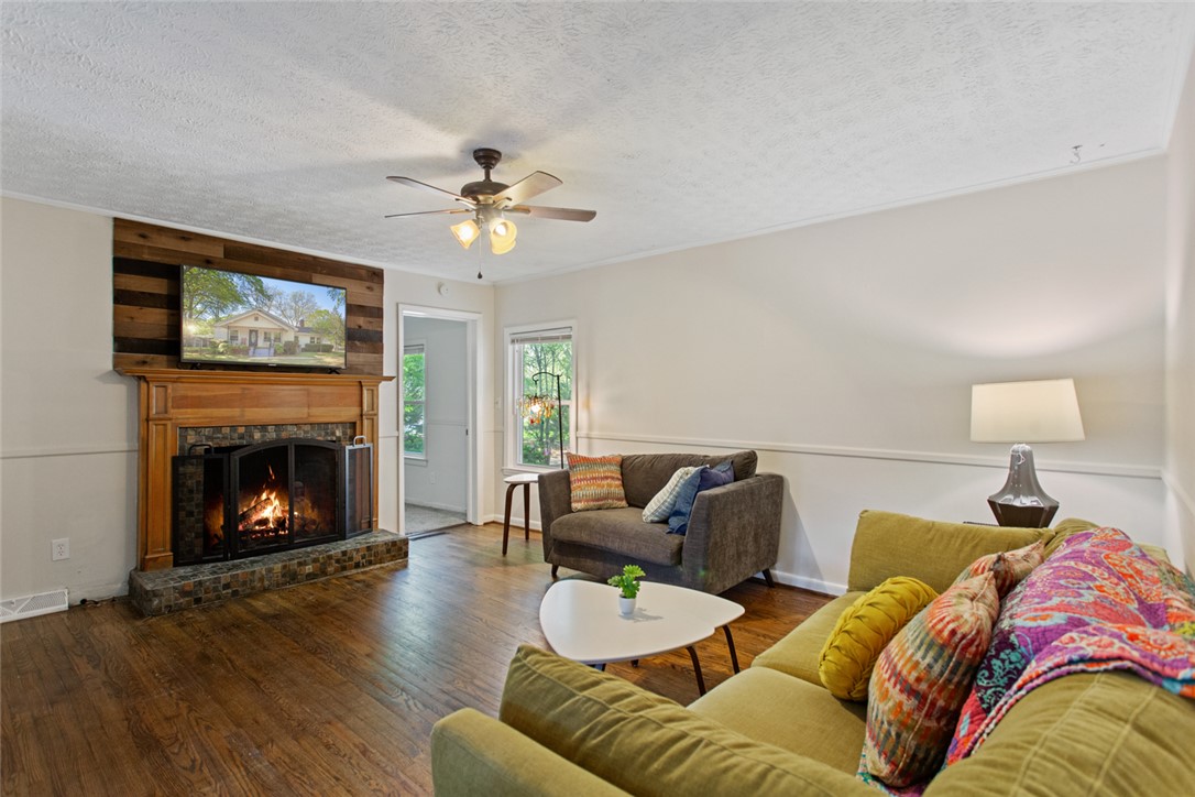 116 Berea Drive, Greenville, South Carolina image 3