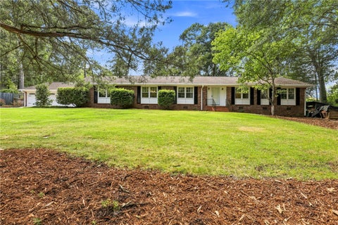 Photo of 112 Lakeview Circle, Clemson, SC 29631 (MLS # 20305918)