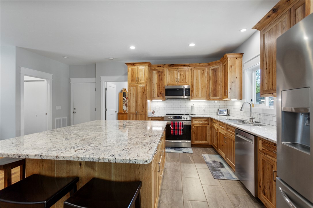 329 E Reedy Fork Road, Seneca, South Carolina image 6