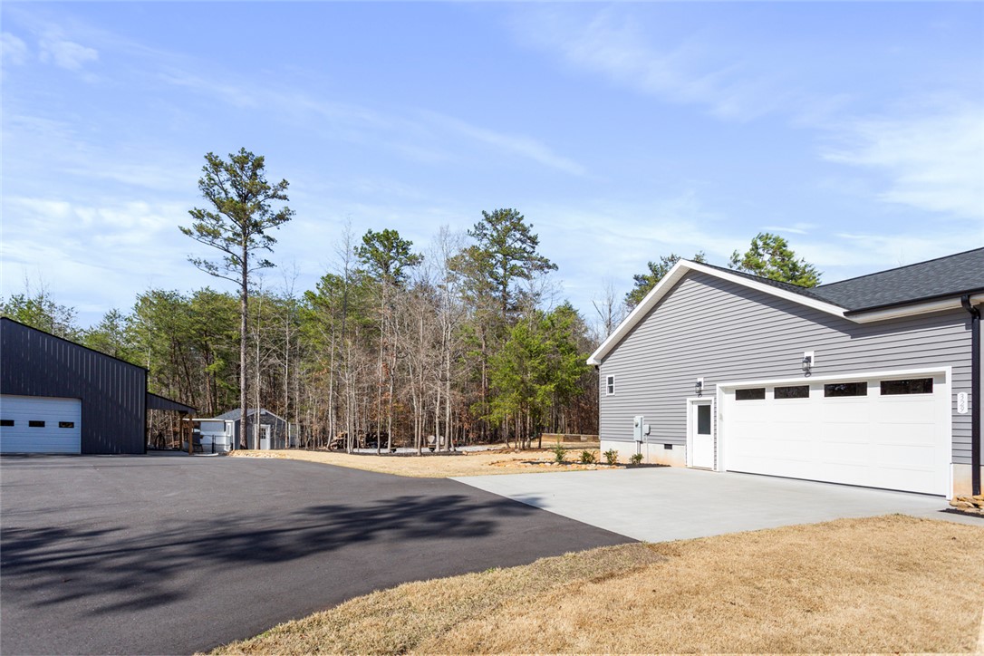 329 E Reedy Fork Road, Seneca, South Carolina image 47