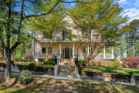 Photo of 208 S Tugaloo Street, Walhalla, SC 29691 (MLS # 20299749)