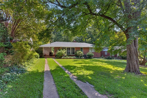 Photo of 314 N Church Street, Walhalla, SC 29691 (MLS # 20306329)