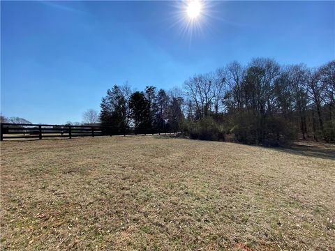 Vacant Land For Sale - LOT 4 Majestic Shores Road<br/> Hart County, Hartwell, GA 30643