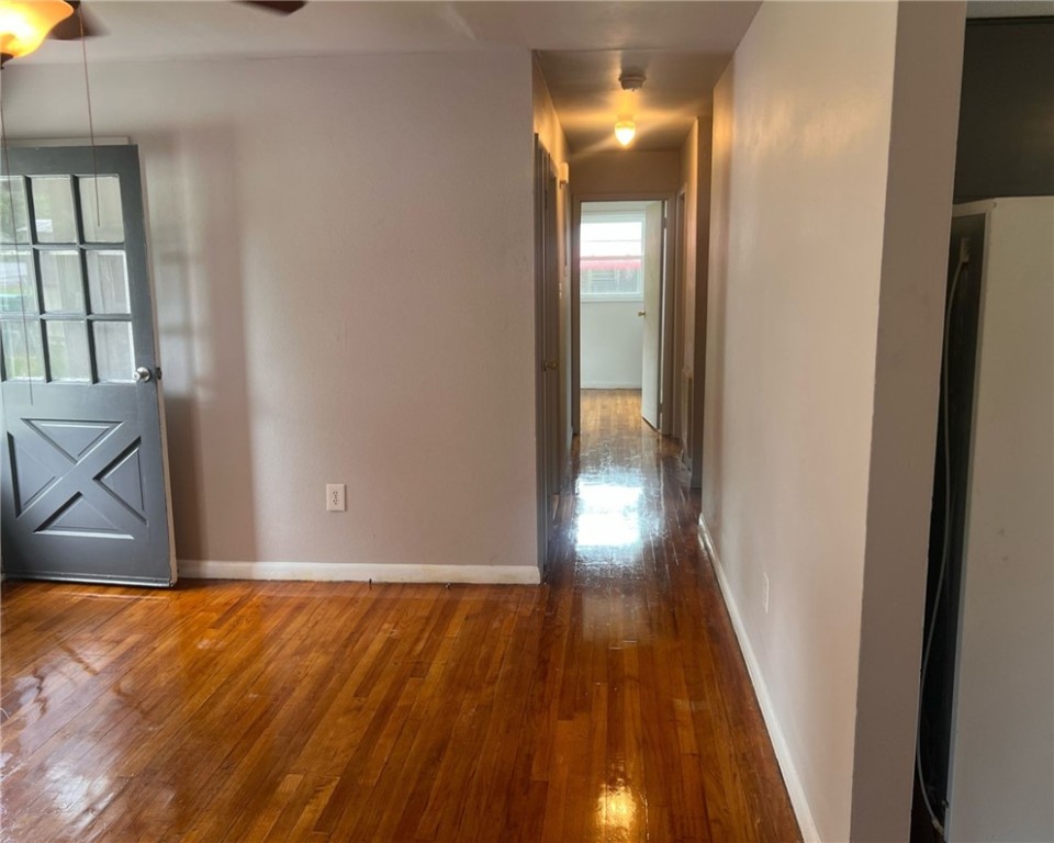 115 S Ames Street, Greenwood, South Carolina image 2