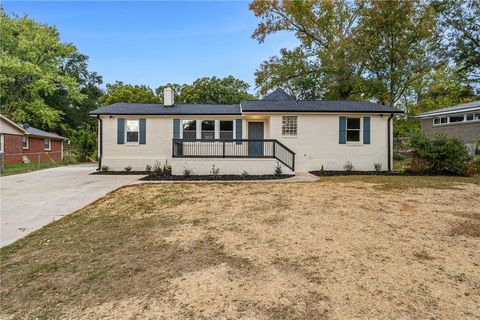 Photo of 9 Mauldin Circle, Greenville, SC 29609 (MLS # 20293869)