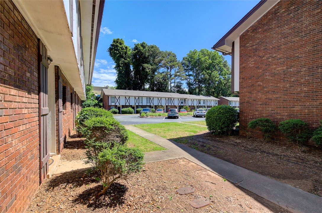 1108 Tiger Boulevard #127, Clemson, South Carolina image 4
